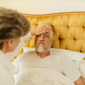 Guida Essenziale per il Caregiver: 30 Soluzioni per Migliorare la Cura e il Benessere dell’Assistito